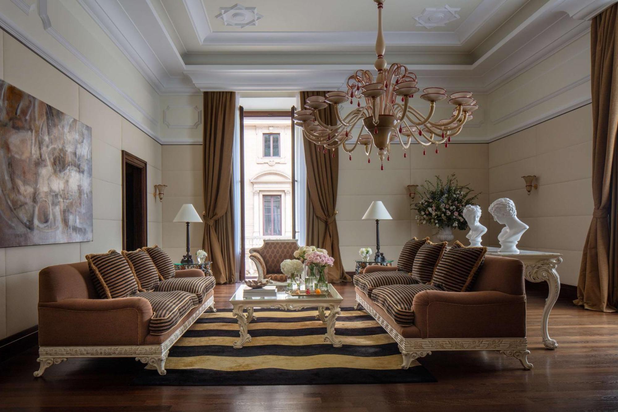 Anantara Palazzo Naiadi Rome Hotel - A Leading Hotel Of The World Exterior photo A living room